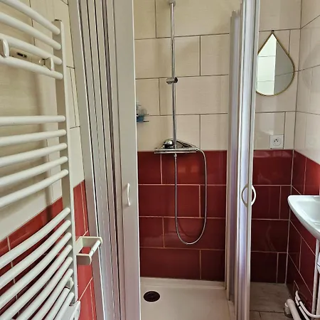 Hameau Des Essarts فندق مبيت وإفطار