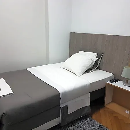 Bed & Breakfast Hameau Des Essarts